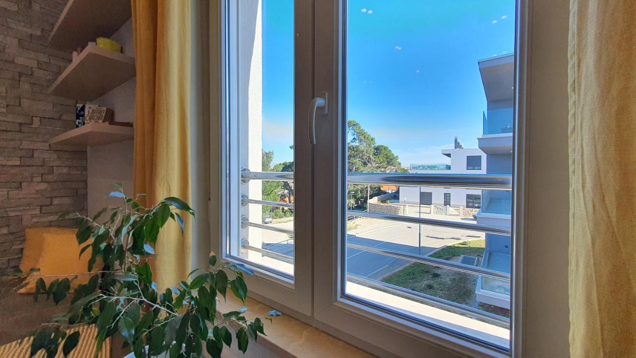 Beautiful View Apartment With Garage Space Mali Lošinj Eksteriør bilde