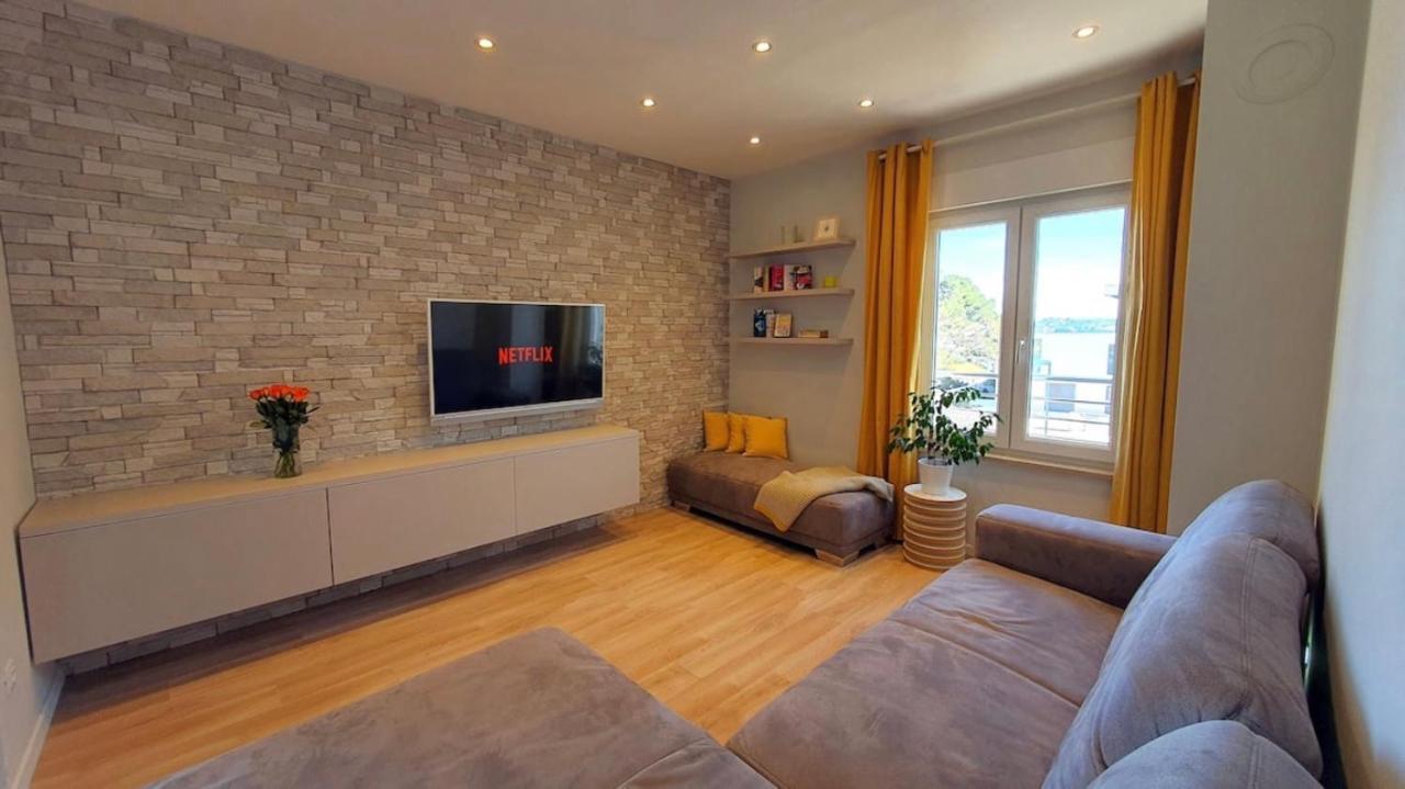 Beautiful View Apartment With Garage Space Mali Lošinj Eksteriør bilde