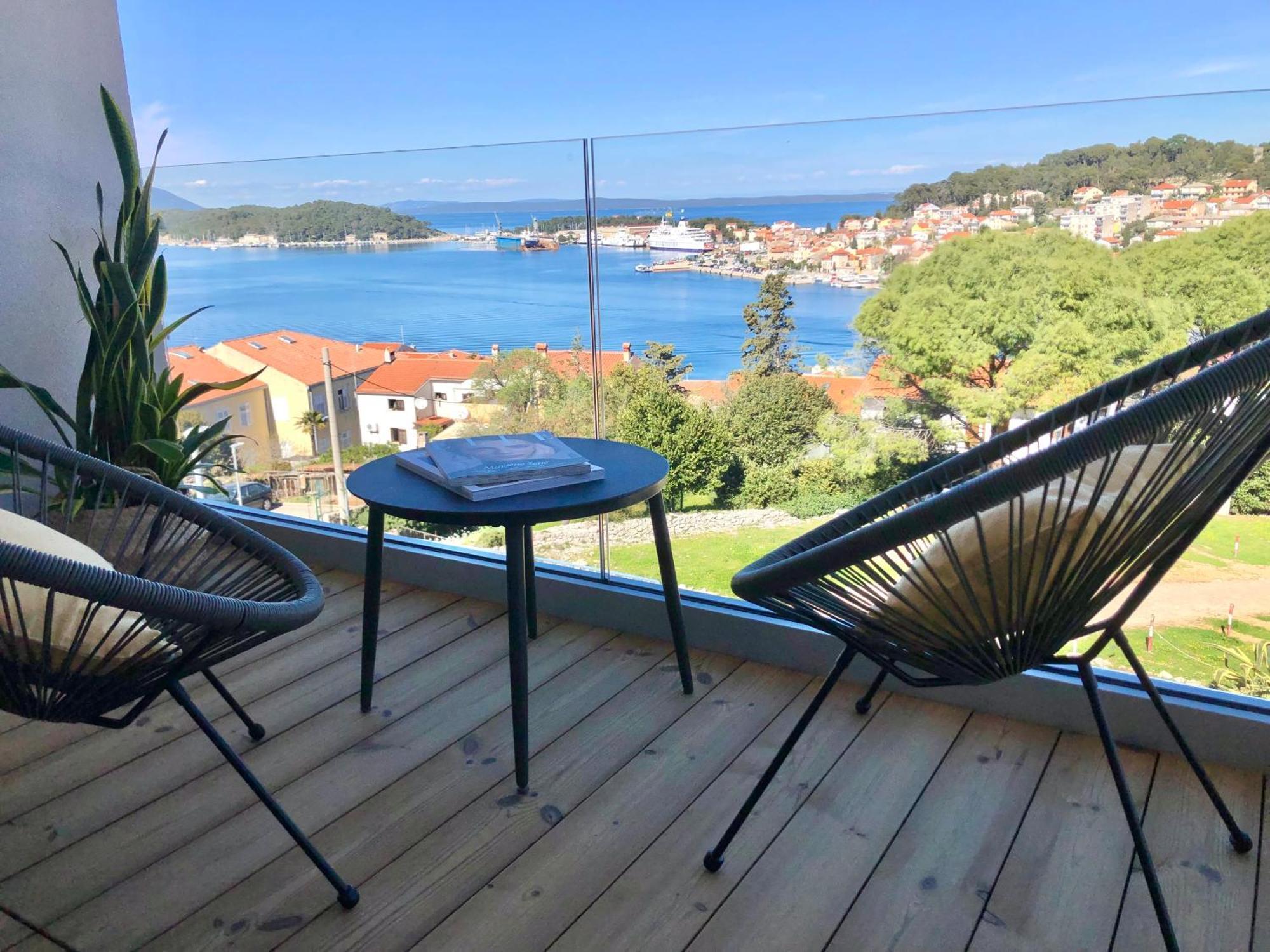Beautiful View Apartment With Garage Space Mali Lošinj Eksteriør bilde